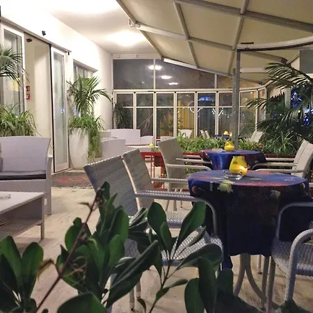 Noi Due Szálloda Rimini